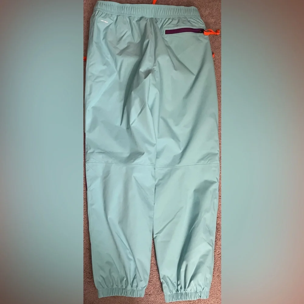 The North Face Trans-Antarctica Expedition nylon performance pants New LARGE! - Picture 9 of 10